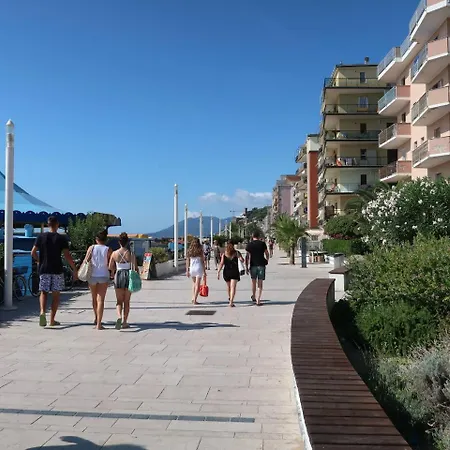 Casa Bijoux 110s *